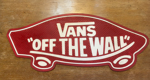 VANS VINTAGE UNIQUE "OFF THE WALL" RED 30" X 30" RUBBER MAT (CIRCA 1990"S)