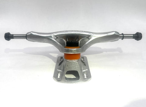 GRIND KING LOCKER 2 - (set of two) Fits 8.25" to 8.78" Decks